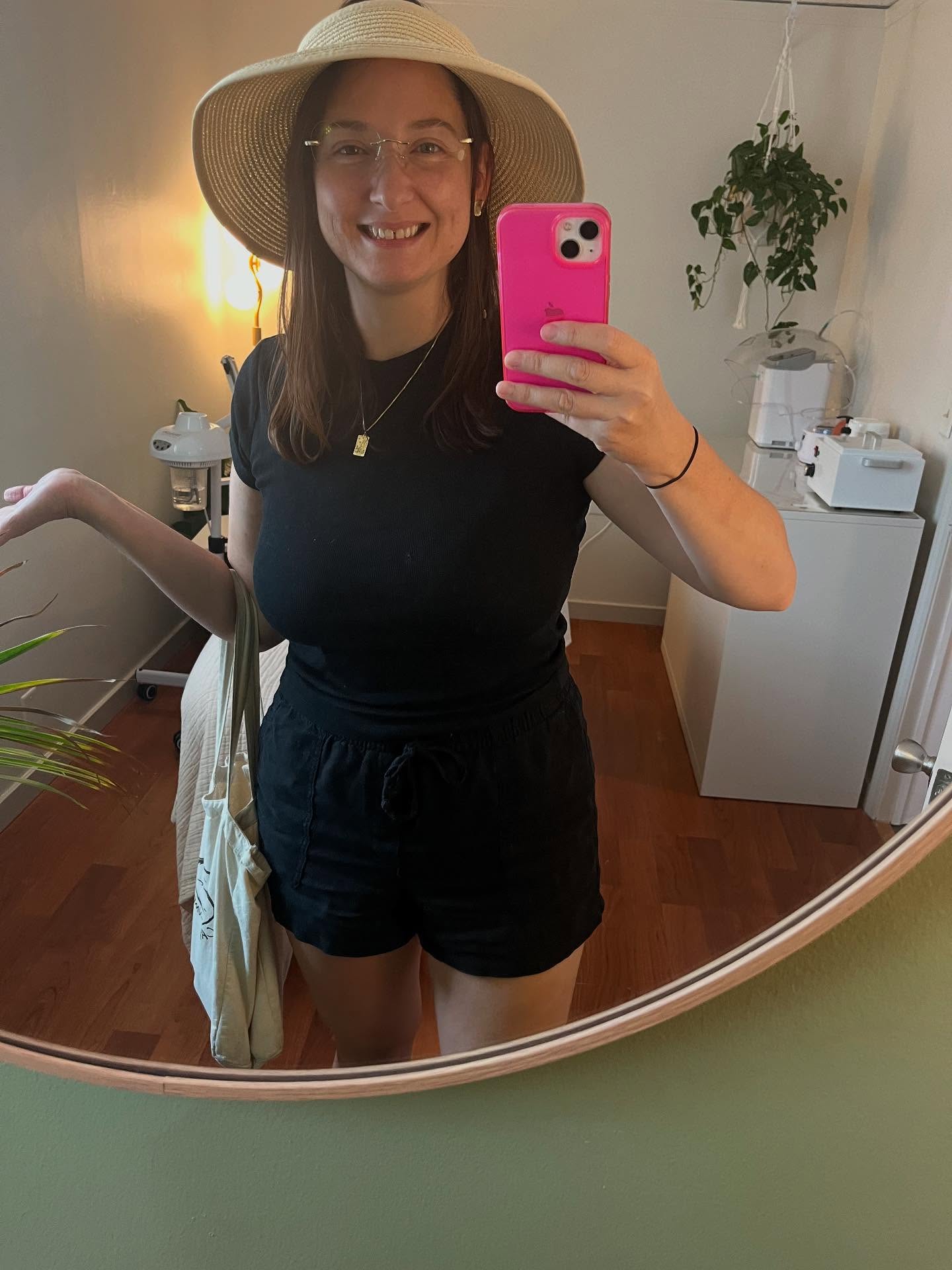 Hi!! I’m Catherine, your skincare expert BFF! Want to know just which beauty trends will work for your particular skin? Or what it takes to truly get rid of ingrown hairs? Or how to look and feel more like yourself through home self care practices?

Maybe a meditation for clearing stagnant energy in and around the body? A simmer pot recipe for enchanting your home for balance and peace? Which beauty elixirs are worth sipping? 

I’m here for all of it. Beauty is a lifestyle, not just an appointment.